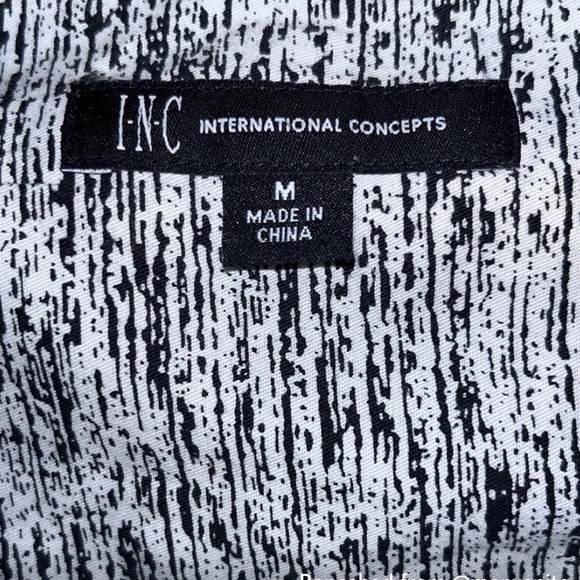 INC INTERNATIONAL CONCEPTS BLACK & WHITE BUTTON DOWN SHIRT SZ MEDIUM - Picture 5 of 6